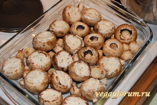 Грибные чашечки (шампиньоны с начинкой)