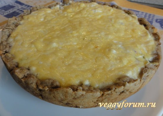 Киш с брокколи и щавелем в мультиварке