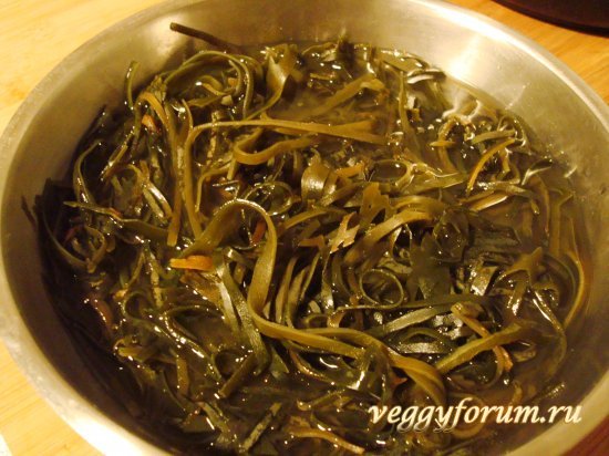 Салат из морской капусты