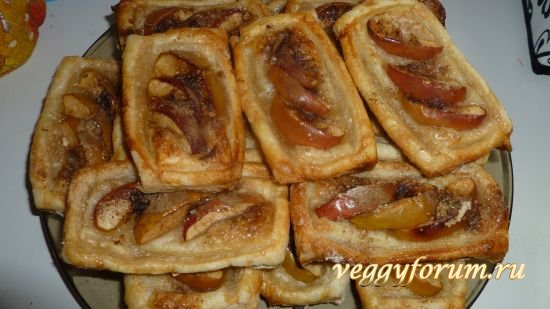 Тарталетки с яблоками