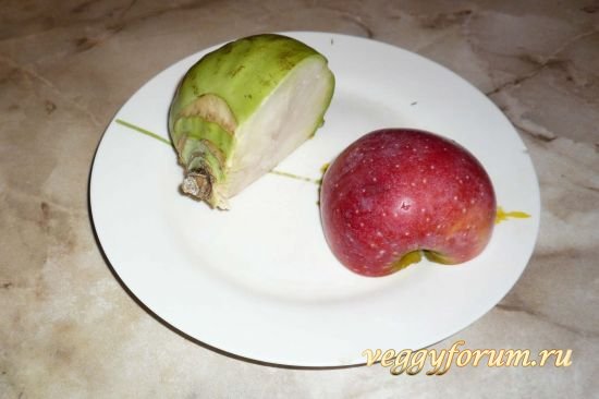 Салат из капусты кольраби