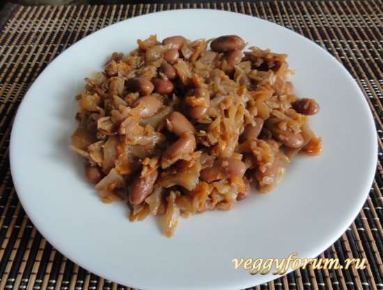 Фасоль с капустой и карри в мультиварке