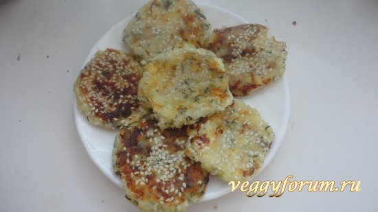 Несладкие сырники