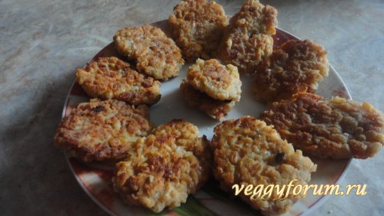 Овсяные котлетки с морковкой